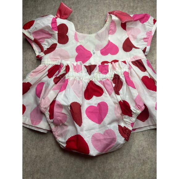 Pink Chicken New York Heart and Bows 2 Piece Outfit Size 3-6 Months - Picture 3 of 5